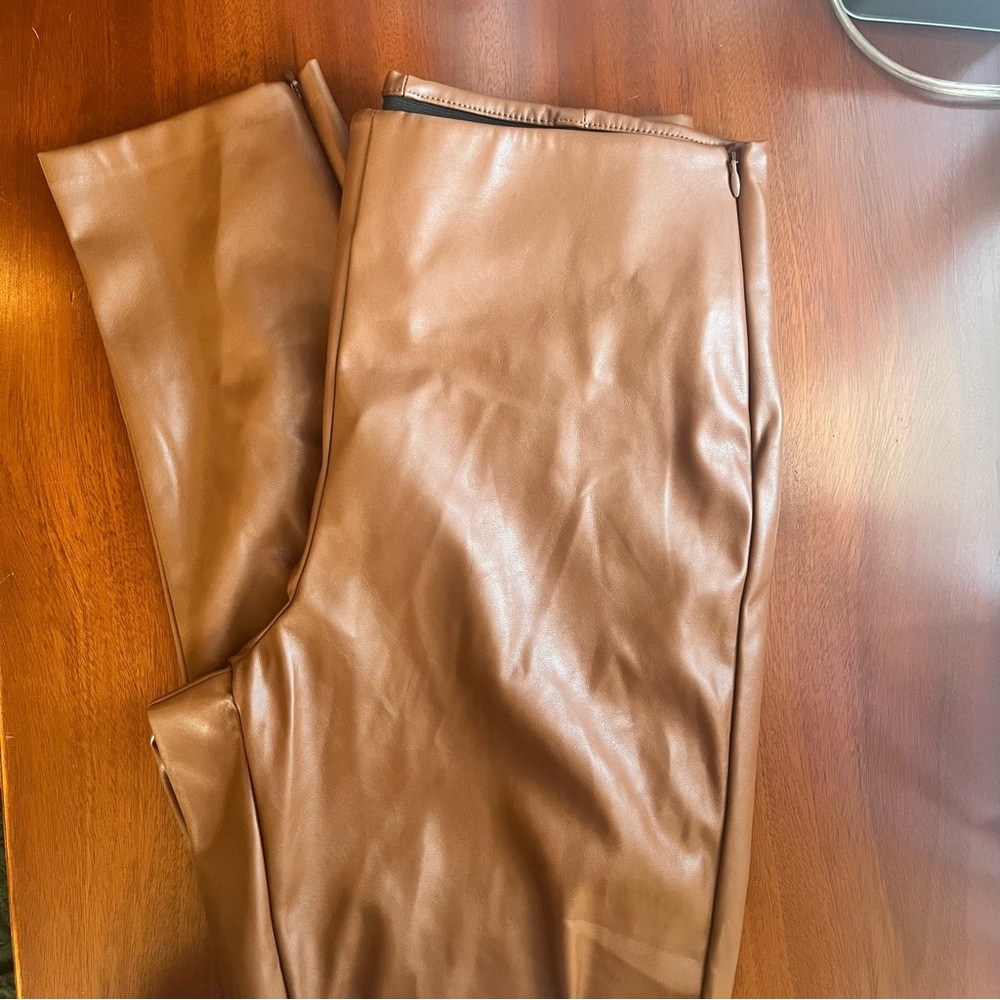 NWT Old Navy Tan Faux Leather Jeggings